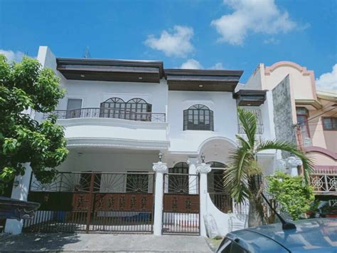 For Sale: 4 Bedroom House with parking in Fortunata.